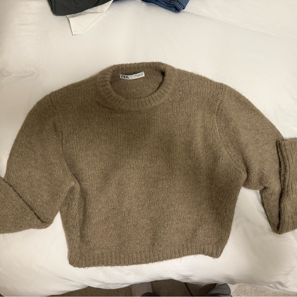 Zara Cropped Tan Sweater